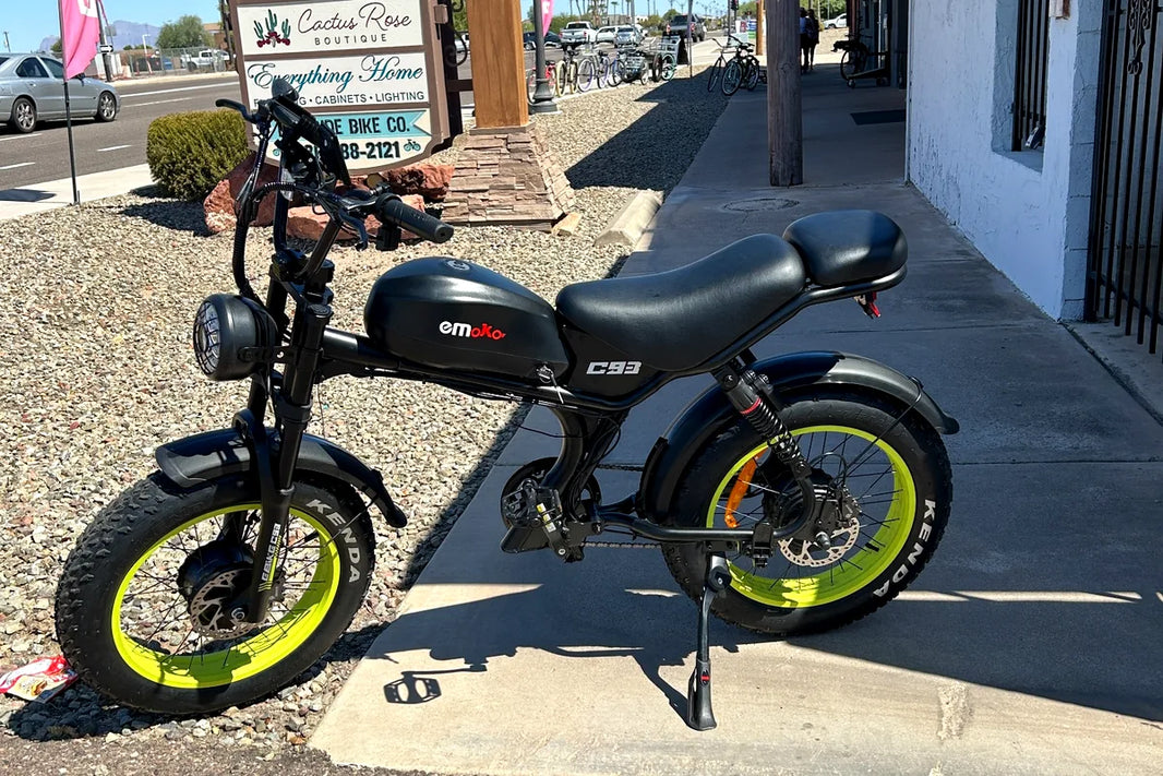 Electric bike for heavy adults buying guide covering payload, frame, brakes, battery, and rider fit