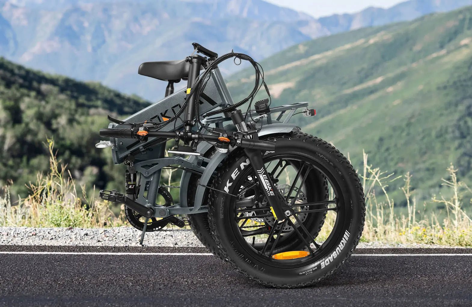 EC20 full suspension in action